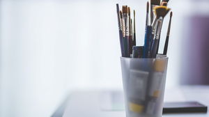 PPT background picture of pen holder brush