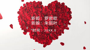 Herzförmiger Hintergrund bestehend aus Rosenblättern für den Download der PPT-Vorlage für das Hochzeitsalbum