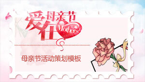 Elegancka różowa miłość w planowaniu zajęć na Dzień Matki Szablon PPT do pobrania
