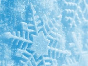 Blue beautiful snowflake PPT background picture