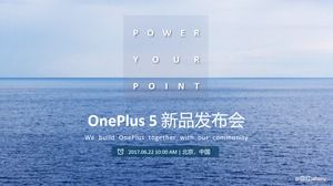 极简高大的OnePlus 5 OnePlus 5新产品发布Ppt模板