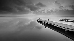 HD black and white dock PPT background picture