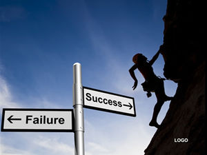 Guide Sign Rock Climbing-Success เป็นไปตามเทมเพลต ppt ทางธุรกิจที่เหมาะสำหรับการฝึกอบรมการขาย