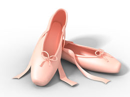 Template ppt sepatu merah muda