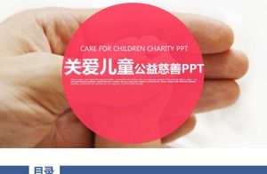 Adanmışlık Sevgi Kamu Refahı Çocuklara Bakma Yardım Faaliyetleri PPT Şablonları