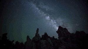 Due immagini di sfondo PPT del cielo stellato atmosferico
