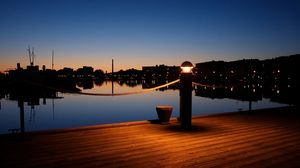 Night tranquil pier background picture